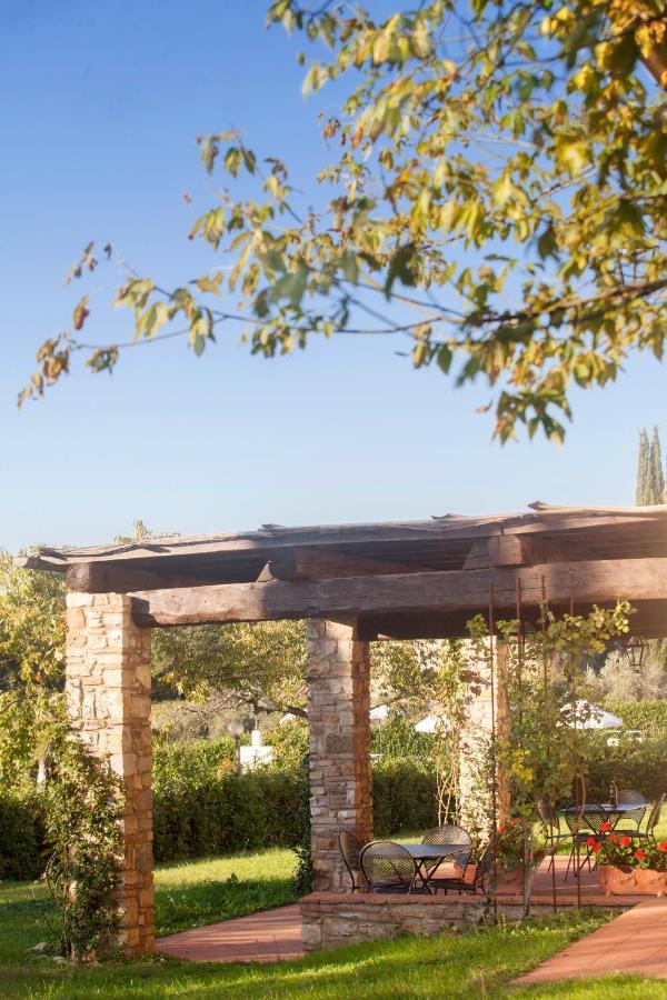 בית הארחה סן קאסיאנו ב-ואל די פזה 	Fattoria Montignana מראה חיצוני תמונה